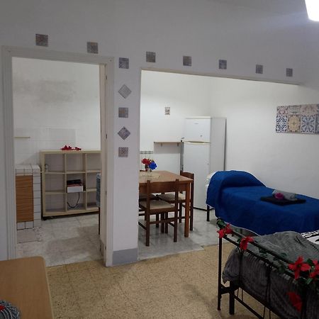 Casa Vacanze Emiliana Ragusa Buitenkant foto